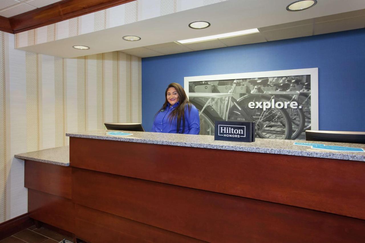 Hampton Inn Boston / Marlborough Buitenkant foto